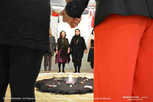 Performance Mujeres en Círculo